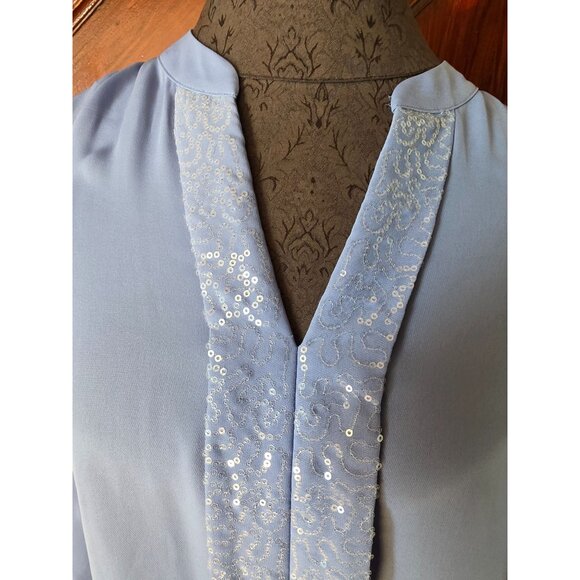 Chicos Periwinkle Blue Pleated Back Blouse Tenni Sequin Trim Size 2 L - Picture 2 of 7